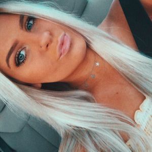 Meet your Posher, Annie